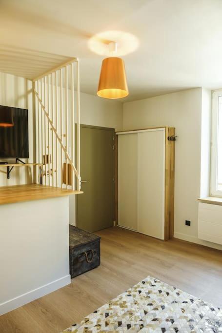 Apartment Au Ptit Bouchon - Stationnement Gratuit Dans La Rue *